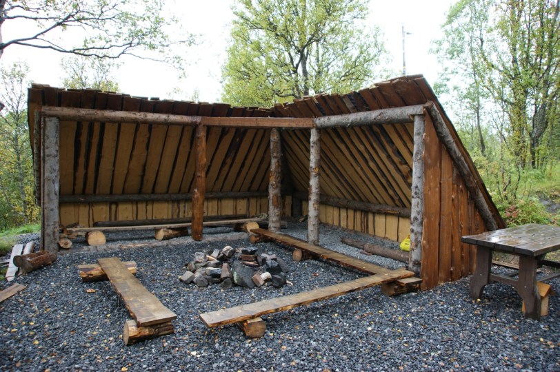 Gapahuk. Foto: R.T. Enoksen