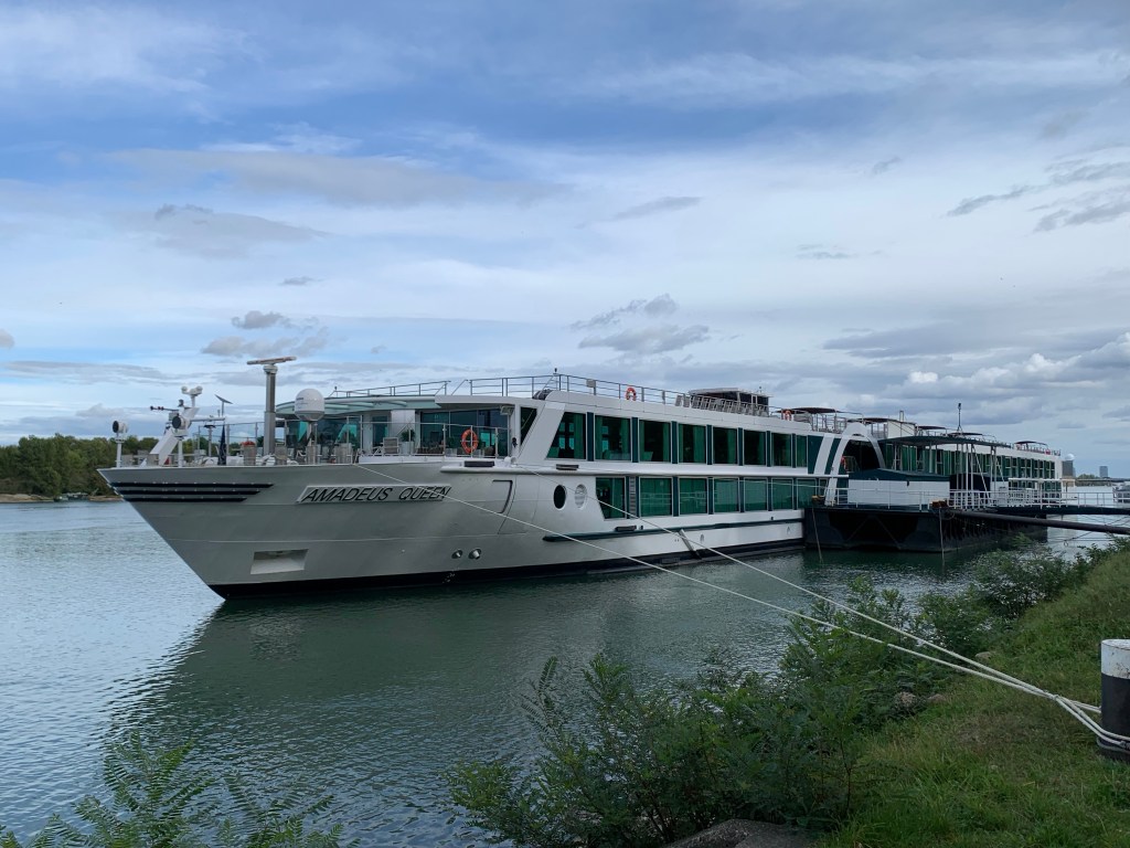 Amadeus Queen på Donau. Wien.